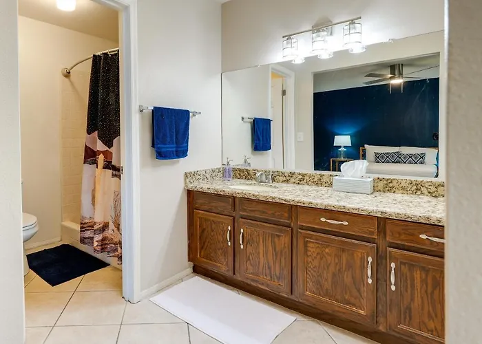 Holiday home W/ 3 Pools In Retirement Community