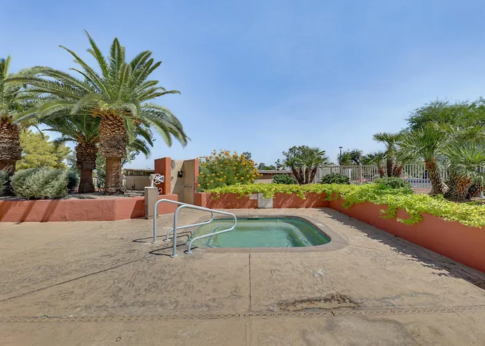 W/ 3 Pools In Retirement Community * Sun Lakes