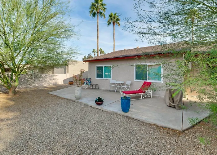 Holiday home W/ 3 Pools In Retirement Community
