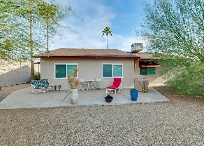 Holiday home W/ 3 Pools In Retirement Community *