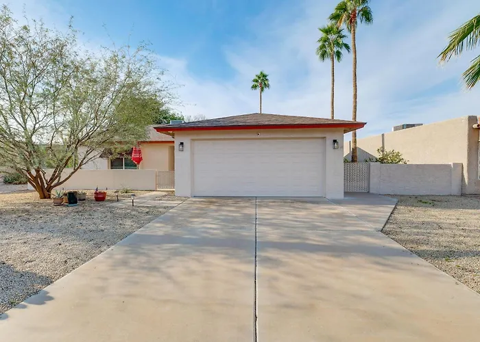 W/ 3 Pools In Retirement Community Holiday home Sun Lakes